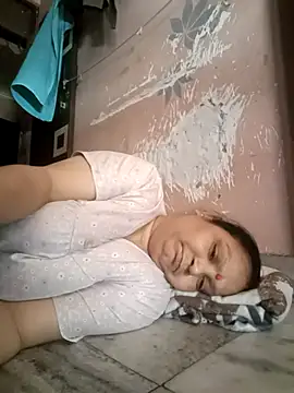 Kavya kapoor online show from 04/23/26, 07:52