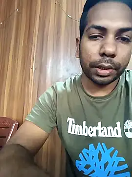 Snapshot of Shinehard10 chatting on 11/12/25, 06:14 Shinehard10 online show from 11/12/25, 06:14