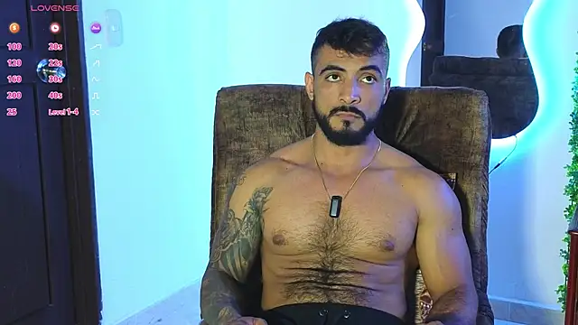 Snapshot of ERIC_HARRISON chatting on 02/01/25, 01:34 ERIC HARRISON online show from 02/01/25, 01:34