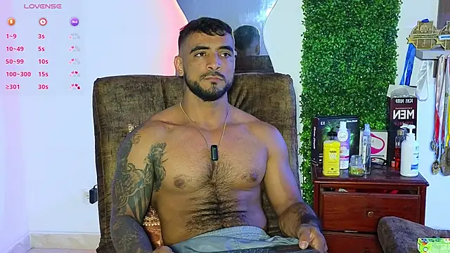 Snapshot of ERIC_HARRISON chatting on 02/18/25, 11:41 ERIC HARRISON online show from 02/18/25, 11:41