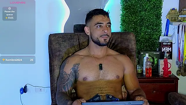 Snapshot of ERIC_HARRISON chatting on 03/09/25, 10:08 ERIC HARRISON online show from 03/09/25, 10:08