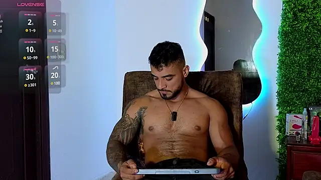 Snapshot of ERIC_HARRISON chatting on 03/17/25, 01:29 ERIC HARRISON online show from 03/17/25, 01:29