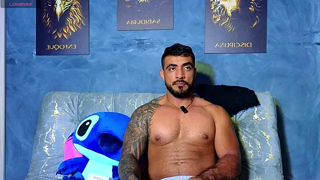 Snapshot of ERIC_HARRISON chatting on 10/16/25, 04:57 ERIC HARRISON online show from 10/16/25, 04:57