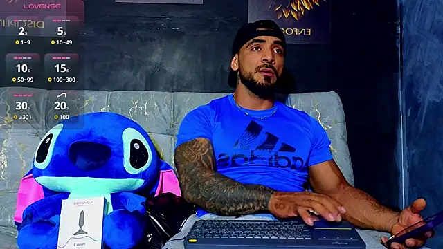 Snapshot of ERIC_HARRISON chatting on 10/23/25, 11:57 ERIC HARRISON online show from 10/23/25, 11:57