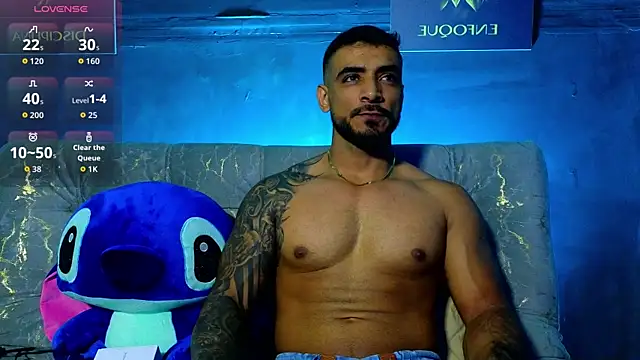 Snapshot of ERIC_HARRISON chatting on 11/08/25, 09:35 ERIC HARRISON online show from 11/08/25, 09:35