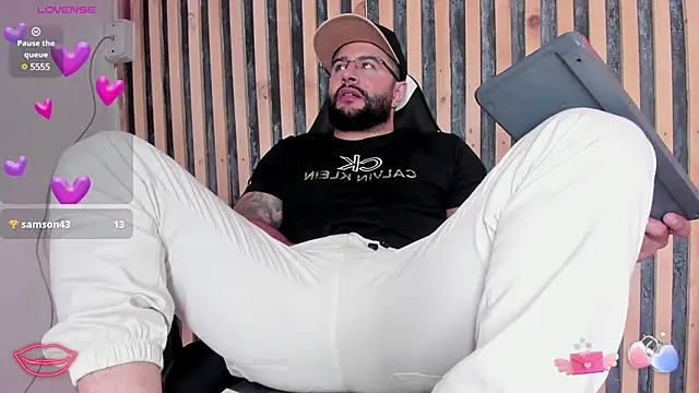 Luke  09 online show from 02/11/25, 03:51