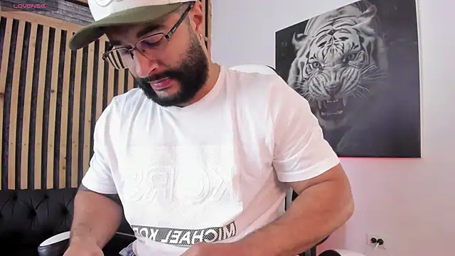 Luke  09 online show from 03/08/25, 11:58