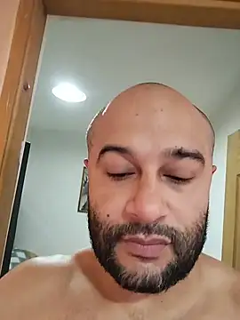 Luke  09 online show from 07/21/26, 03:14