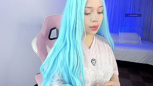 Kendall Bunnyy online show from 03/18/26, 09:07