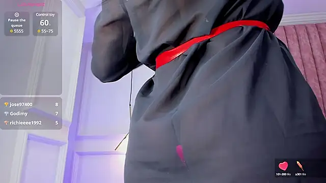 Snapshot of Lola_King chatting on 01/31/25, 01:34 Lola King online show from 01/31/25, 01:34