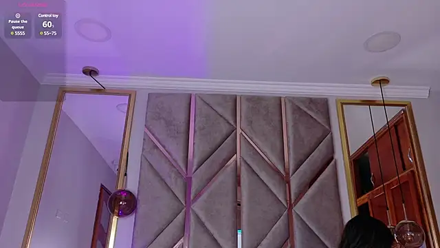 Snapshot of Lola_King chatting on 02/22/25, 05:44 Lola King online show from 02/22/25, 05:44