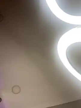 Snapshot of Lola_King chatting on 03/11/25, 07:37 Lola King online show from 03/11/25, 07:37