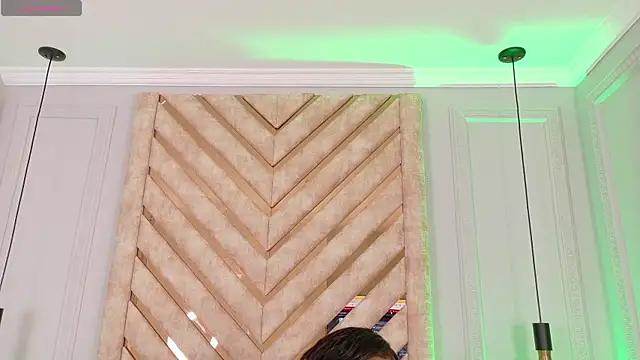 Snapshot of Lola_King chatting on 09/17/25, 05:09 Lola King online show from 09/17/25, 05:09