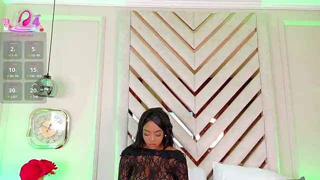 Snapshot of Lola_King chatting on 09/29/25, 04:39 Lola King online show from 09/29/25, 04:39