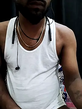 Snapshot of Fucker_boy_1 chatting on 09/17/25, 06:04 Fucker boy 1 online show from 09/17/25, 06:04