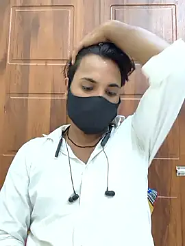 Snapshot of Fucker_boy_1 chatting on 09/29/25, 02:11 Fucker boy 1 online show from 09/29/25, 02:11