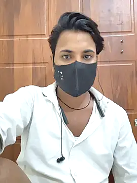 Snapshot of Fucker_boy_1 chatting on 10/03/25, 12:13 Fucker boy 1 online show from 10/03/25, 12:13