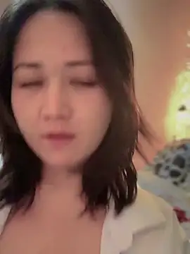 Snapshot of JoyFulLicss chatting on 02/28/25, 06:41 JoyFulLicss online show from 02/28/25, 06:41