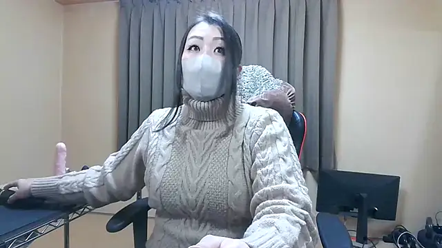 Snapshot of SAKURA_OSUSHI chatting on 01/02/25, 02:02 SAKURA OSUSHI online show from 01/02/25, 02:02