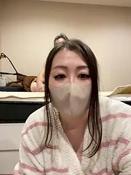 Snapshot of SAKURA_OSUSHI chatting on 02/17/25, 03:31 SAKURA OSUSHI online show from 02/17/25, 03:31
