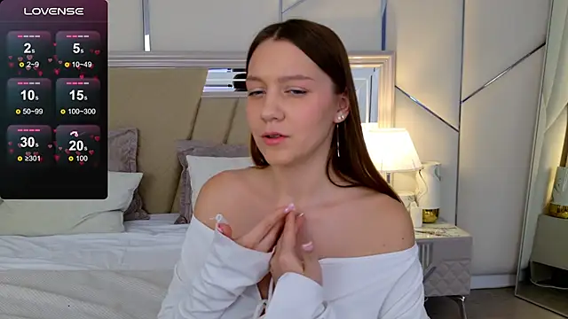 Snapshot of AliceBrayan chatting on 02/22/25, 11:57 AliceBrayan online show from 02/22/25, 11:57