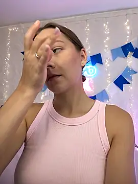 Snapshot of AliceBrayan chatting on 09/23/25, 05:10 AliceBrayan online show from 09/23/25, 05:10