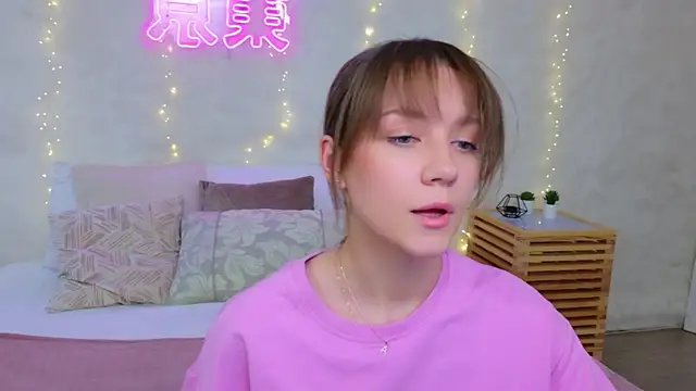 AliceBrayan online show from 04/22/26, 05:03