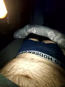 Snapshot of pascalino100 chatting on 01/13/26, 10:04 pascalino100 online show from 01/13/26, 10:04