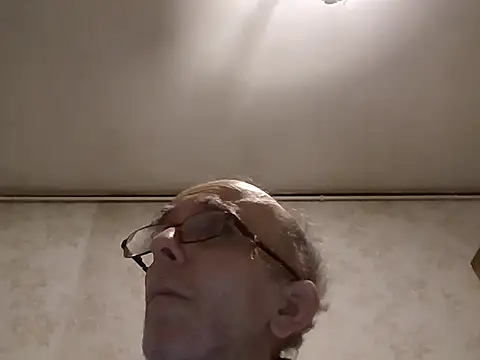 mariusica1xh online show from 10/15/25, 12:33