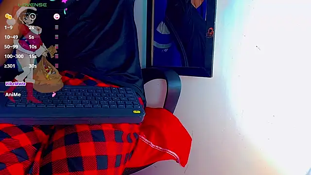 nicol gill  online show from 12/14/24, 05:14