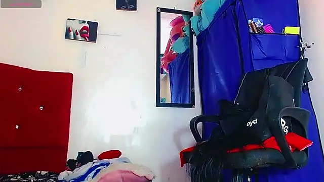 nicol gill  online show from 02/11/25, 11:21