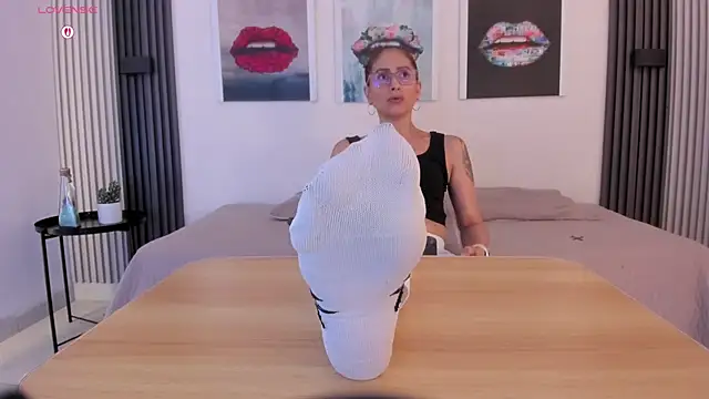 Angela donnato online show from 03/27/26, 03:56