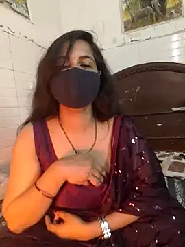 Snapshot of Nehubhabhi26 chatting on 02/01/25, 04:44 Nehubhabhi26 online show from 02/01/25, 04:44