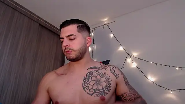 thomas gun online show from 12/23/24, 03:33