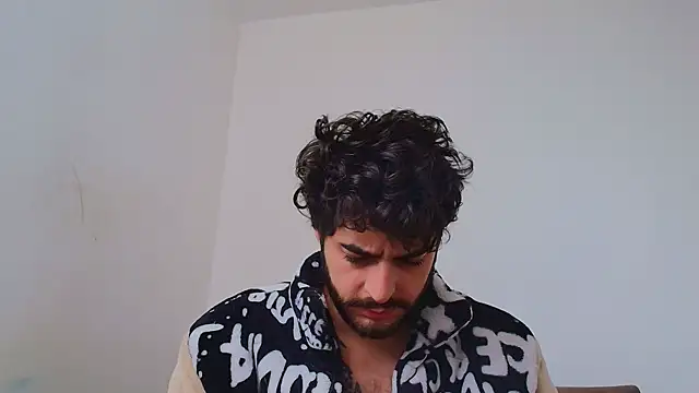 thomas gun online show from 04/05/26, 07:11