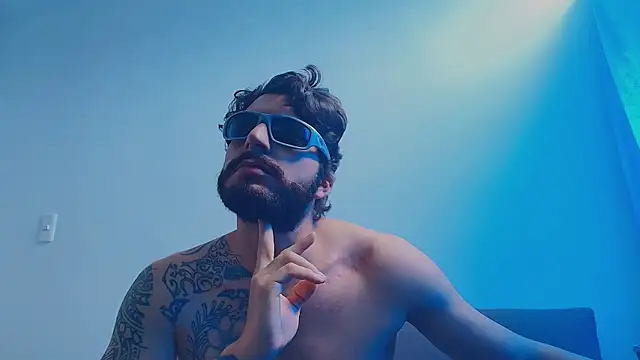 thomas gun online show from 05/14/26, 03:41