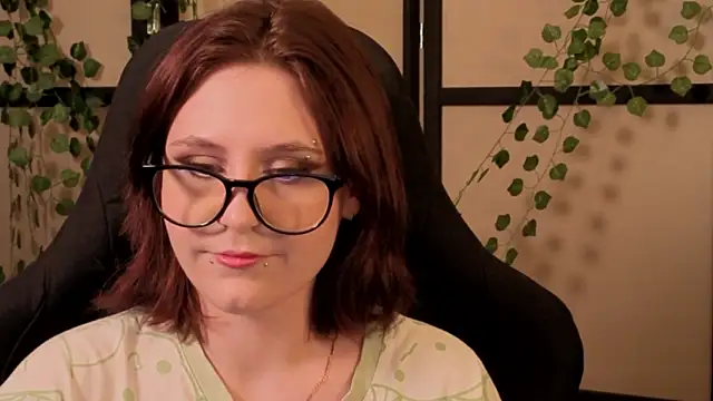 Diana Flower online show from 02/05/26, 10:42