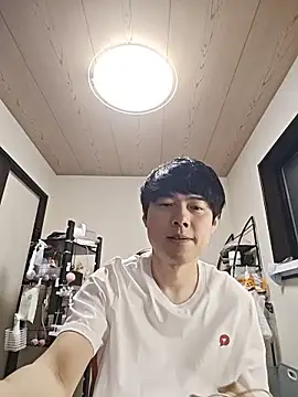 Snapshot of whitebriefboy chatting on 06/12/26, 04:17 whitebriefboy online show from 06/12/26, 04:17