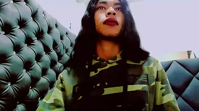 Snapshot of danna_veryhot_ chatting on 02/28/25, 04:20 danna veryhot online show from 02/28/25, 04:20