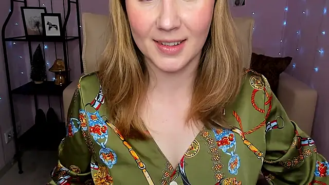 Helens love online show from 01/17/25, 02:18