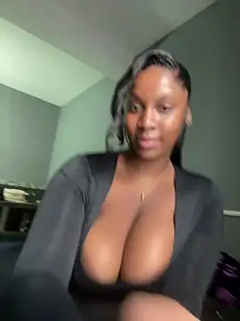 Candy Love 18 online show from 02/23/26, 09:39