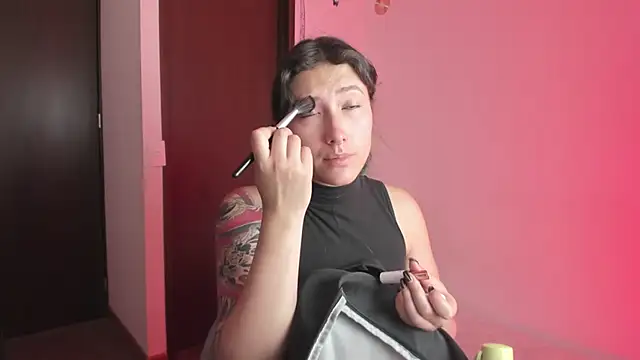 hitomi arata online show from 02/24/25, 07:30