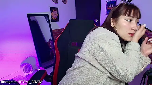 hitomi arata online show from 01/19/26, 03:54