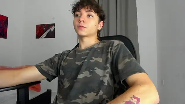 Joe23   online show from 10/04/25, 05:27