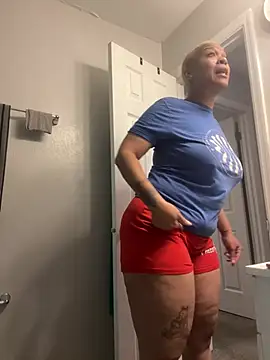 SexyHoneyRedd online show from 06/09/26, 09:43