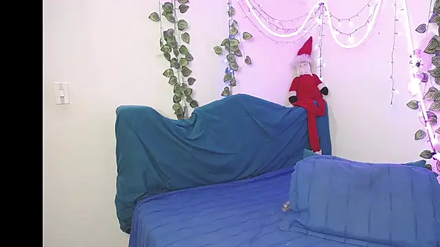 DominaLeona online show from 11/15/25, 02:20