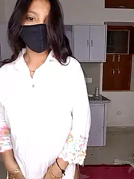 riya190 online show from 04/12/26, 05:29