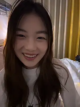 Sweet-Angel999 online show from 02/01/26, 05:00