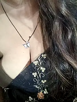 Beautyy38 online show from 11/08/25, 03:29