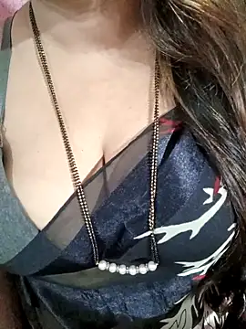 Beautyy38 online show from 11/11/25, 03:06